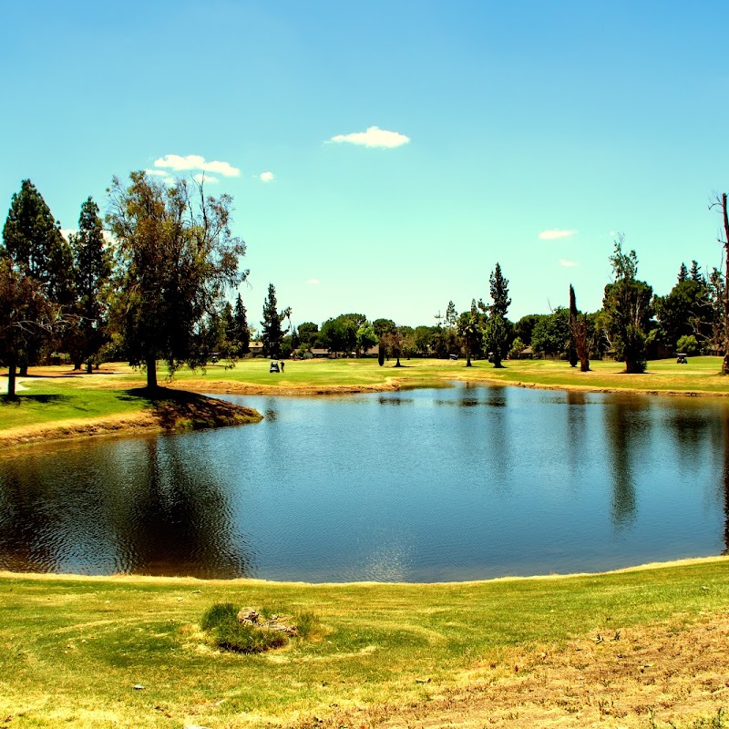 Sundale Country Club