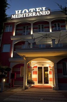 Hotel Motel Mediterraneo Via Augusto Righi, 35, 20035 Villa Cortese MI, Italia
