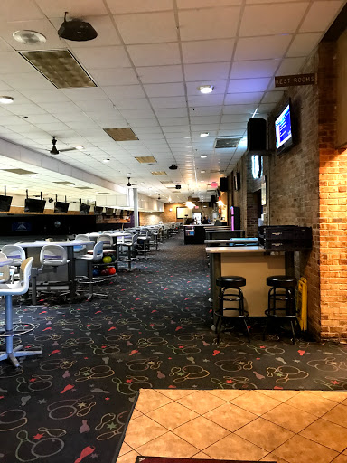 Bowling Alley «Rolling Lanes», reviews and photos, 6301 Joliet Rd, Countryside, IL 60525, USA