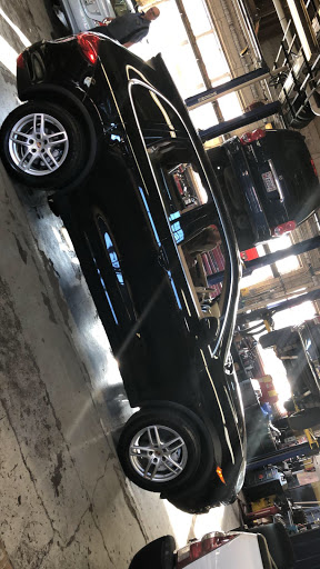 Auto Repair Shop «Arlington Auto Care», reviews and photos, 3298 Wilson Blvd, Arlington, VA 22201, USA