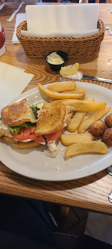 American Restaurant «Cracker Barrel Old Country Store», reviews and photos, 350 S Mt Juliet Rd, Mt Juliet, TN 37122, USA