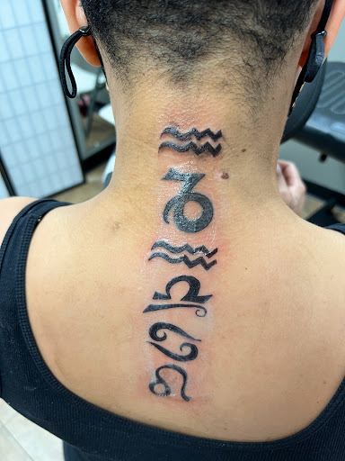 Body Piercing Shop «Destination Ink - Tattoo and Body Piercing», reviews and photos, 2401 NE Cornell Rd, Hillsboro, OR 97124, USA