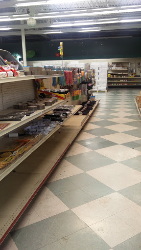 Grocery Store «HT Oaktree Market», reviews and photos, 10008 Aurora Ave N, Seattle, WA 98133, USA