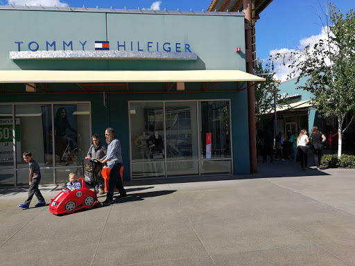 Shopping Mall «Seattle Premium Outlets», reviews and photos, 10600 Quil Ceda Blvd, Tulalip, WA 98271, USA