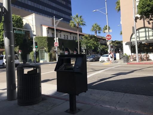 Coffee Shop «Brighton Coffee Shop», reviews and photos, 9600 Brighton Way, Beverly Hills, CA 90210, USA