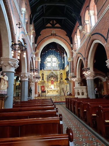 Reviews of Corpus Christi Catholic Church in London - Church