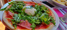 Plats et boissons du Restaurant Pizza Di Napoli à Paris - n°17