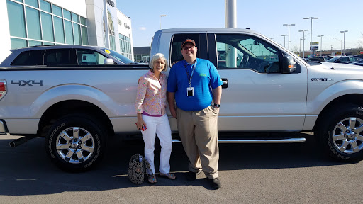 Dodge Dealer «East Tennessee Dodge Chrysler Jeep», reviews and photos, 2774 N Main St, Crossville, TN 38555, USA