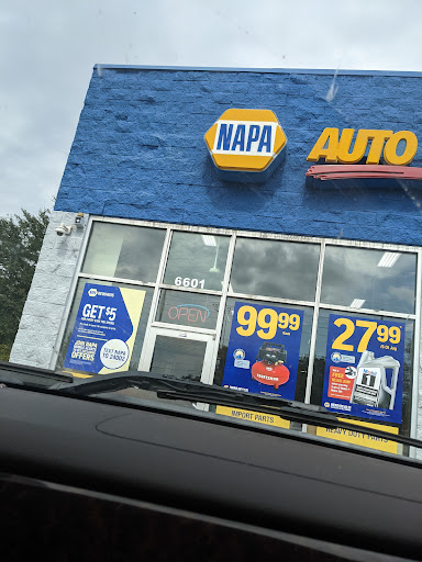 Auto Parts Store «NAPA Auto Parts - Genuine Parts Company», reviews and photos, 6601 Forest City Rd, Orlando, FL 32810, USA