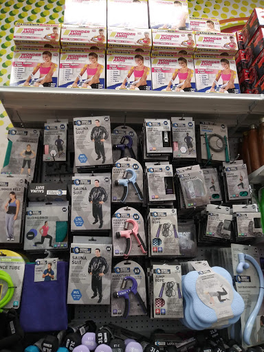 Variety Store «Five Below», reviews and photos, 14215 Hall Rd, Shelby Charter Township, MI 48315, USA