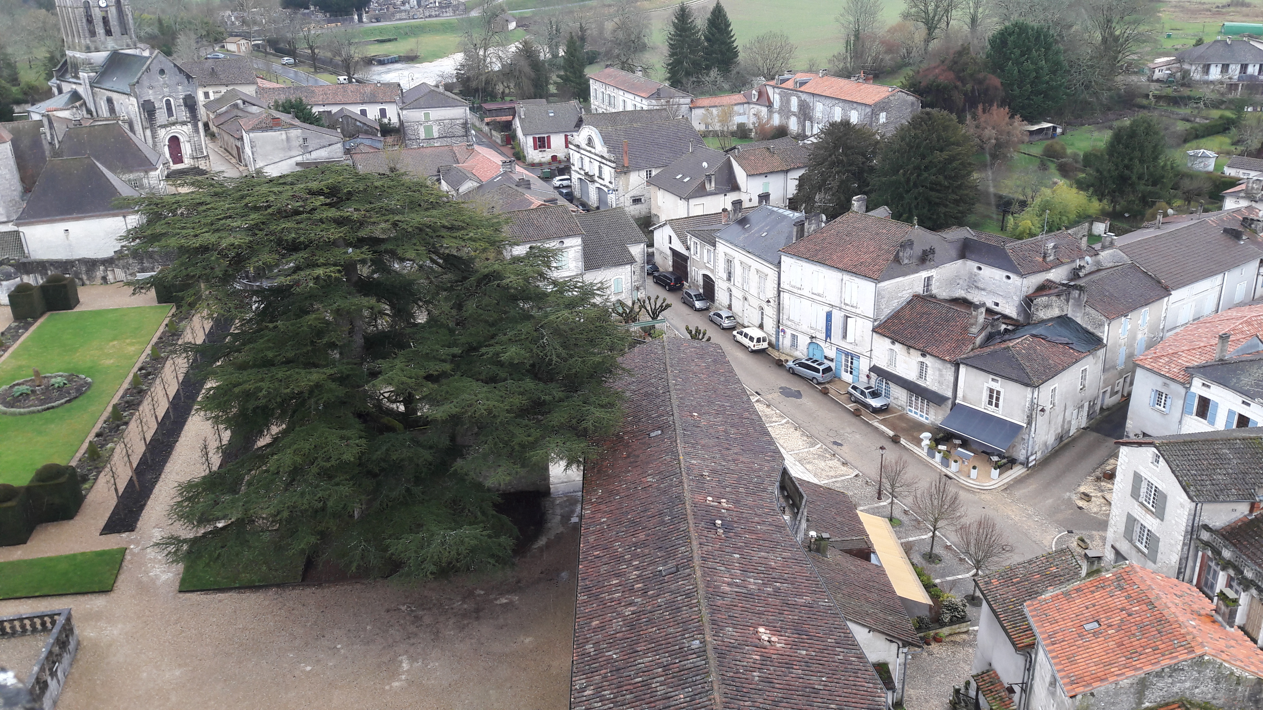 Photo n° 14 de l'avis de PolAlex.e fait le 22/02/2018 à 07:40