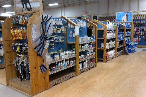 Pet Supply Store «CountryMax - Brockport», reviews and photos, 4875 Lake Rd N, Brockport, NY 14420, USA