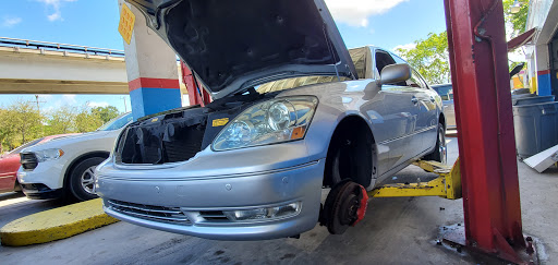 Auto Repair Shop «J C Car Care Center», reviews and photos, 5560 NW 27th Ave, Miami, FL 33142, USA