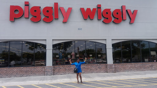 Grocery Store «Piggly Wiggly», reviews and photos, 122 US-17 BUS, Surfside Beach, SC 29575, USA