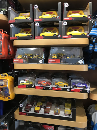 Toy Store «Disney Store», reviews and photos, 7875 Montgomery Rd, Cincinnati, OH 45236, USA