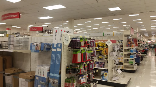 Department Store «Target», reviews and photos, 4777 S 27th St, Greenfield, WI 53221, USA