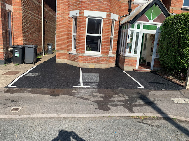 Reviews of D & S Surfacing Contractors in Southampton - Construction company
