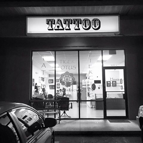 Tattoo Shop «Tiger Lotus Tattoo and Piercing», reviews and photos, 17230 S Tamiami Trail, Fort Myers, FL 33908, USA