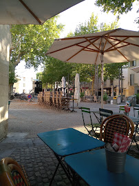 Atmosphère du Restaurant servant le petit-déjeuner Milk Shop à Avignon - n°6