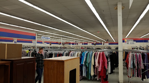 Thrift Store «Volunteers of America Thrift Store-North Columbus- Indianola», reviews and photos