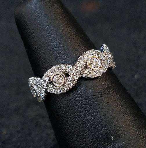 Jewelry Store «Villa Jewelers», reviews and photos, 1307 4th St, San Rafael, CA 94901, USA