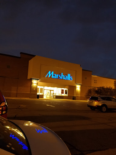 Department Store «Marshalls», reviews and photos, 300 Broadview Village Square, Broadview, IL 60153, USA