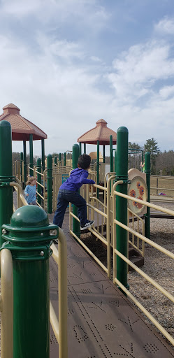 Playground «Haskell Field», reviews and photos, 40 Fairbank Rd, Sudbury, MA 01776, USA