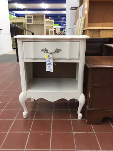 Used Furniture Store «Habitat for Humanity in Monmouth County ReStore», reviews and photos, 45 South St, Freehold, NJ 07728, USA