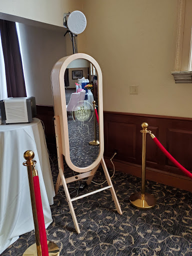 Event Venue «The Windamere», reviews and photos, 2 S Main St, Middletown, OH 45044, USA