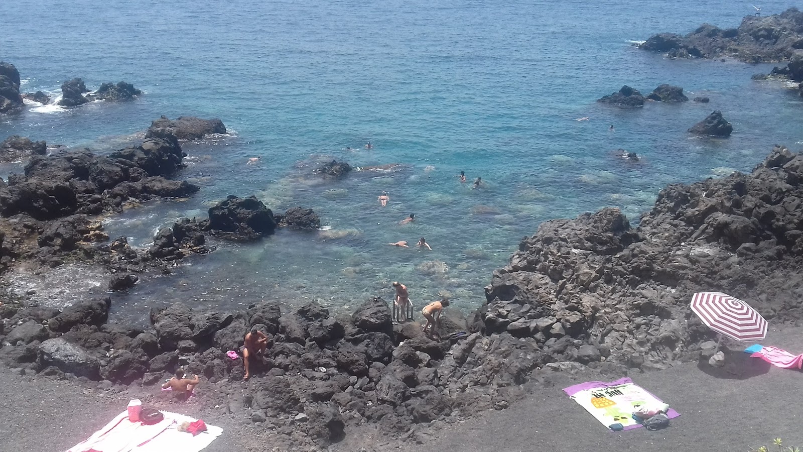 Photo de Playa San Juan II avec micro baie