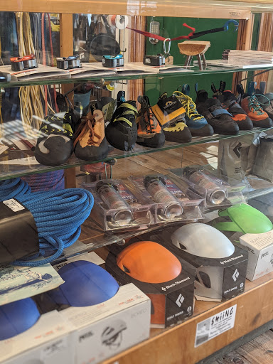 Outdoor Sports Store «Great Outdoor Store», reviews and photos, 201 E 10th St, Sioux Falls, SD 57104, USA