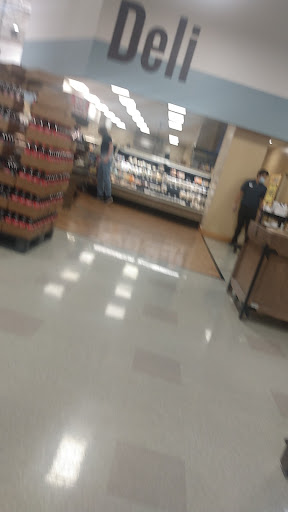 Grocery Store «Food Lion», reviews and photos, 377 W Jackson St, Cookeville, TN 38501, USA