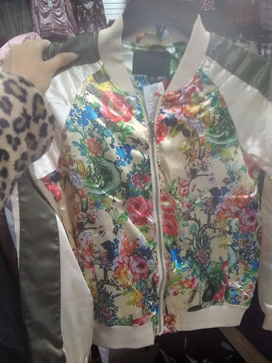 Discount Store «Fallas Discount Stores», reviews and photos, 215-223 E Fordham Rd, Bronx, NY 10458, USA