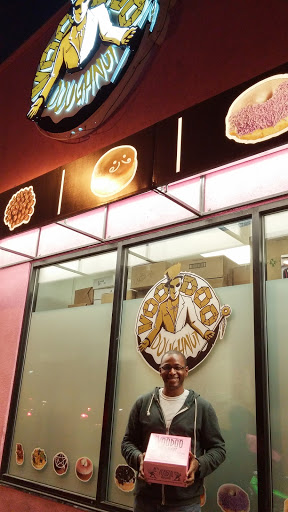 Donut Shop «Voodoo Doughnut Mile High», reviews and photos, 1520 E Colfax Ave, Denver, CO 80218, USA