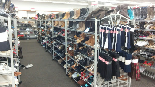 Clothing Store «Burlington Coat Factory», reviews and photos, 22835 Victory Blvd, West Hills, CA 91307, USA