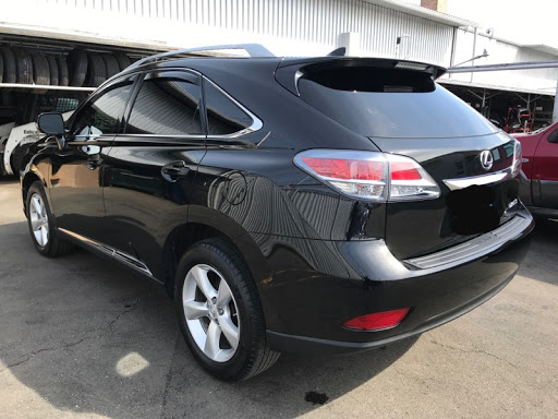 Auto Body Shop «Fix Auto Chicago», reviews and photos, 4700 W Fullerton Ave, Chicago, IL 60639, USA