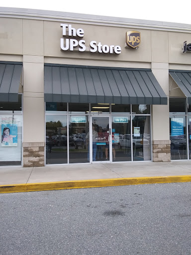 Shipping and Mailing Service «The UPS Store», reviews and photos, 295 NW Commons Loop #115, Lake City, FL 32055, USA