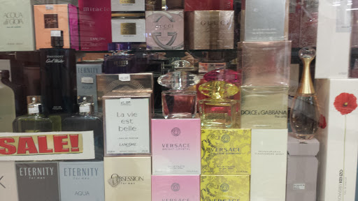 Shopping Mall «El Monte Mall», reviews and photos, 10933 Valley Mall #200, El Monte, CA 91731, USA