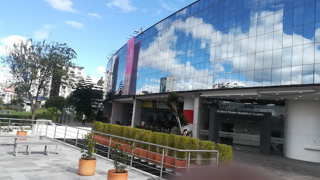 Opiniones de Museo de Arte Moderno en Quito - Museo