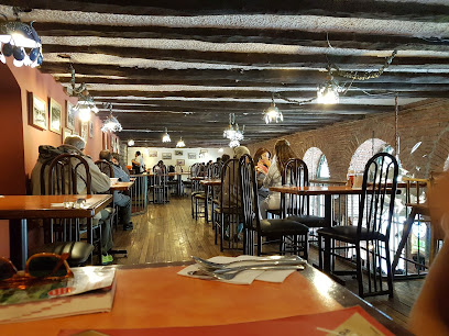 Raymipampa Restaurant - junto a la Catedral, Benigno Malo 8-59, Cuenca, Ecuador