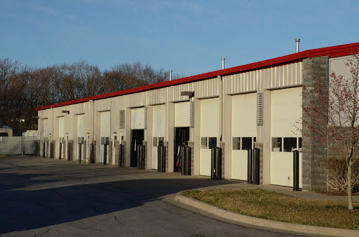 Auto Repair Shop «Off Campus Auto Repair», reviews and photos, 390 Westcor Dr #14, Coralville, IA 52241, USA