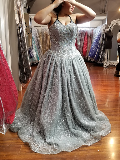 Bridal Shop «Regiss Bridal & Prom - Louisville», reviews and photos, 4216 Outer Loop, Louisville, KY 40219, USA