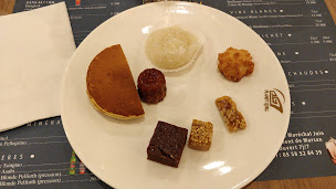 Photo n°129 de Sakura à Mont-de-Marsan ()