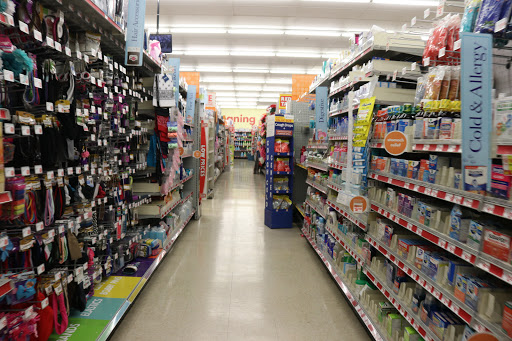 Discount Store «Family Dollar Store», reviews and photos, 693 Northland Blvd, Cincinnati, OH 45240, USA