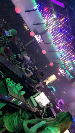 Hookah Bar «exotic hookah bar», reviews and photos, 49662 Van Dyke, Shelby Charter Township, MI 48317, USA