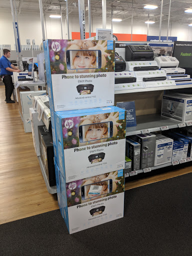 Electronics Store «Best Buy», reviews and photos, 2288 E Williams Field Rd, Gilbert, AZ 85295, USA