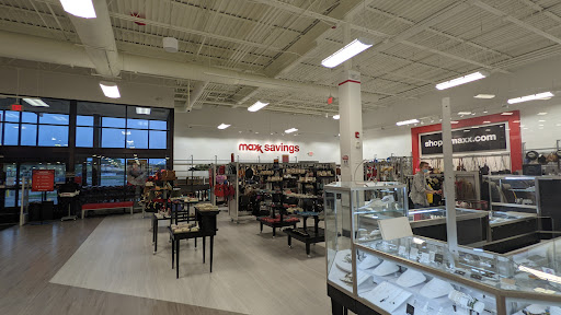 Department Store «T.J. Maxx», reviews and photos, 4800 Everhard Rd NW, Canton, OH 44718, USA