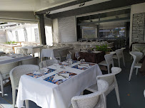 Atmosphère du Restaurant de fruits de mer La Poissonnerie du Cap à Cap d'Agde - n°20