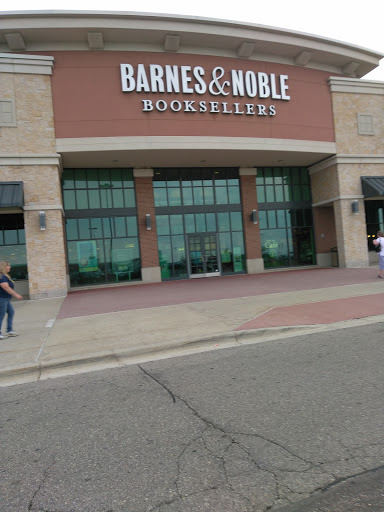 Book Store «Barnes & Noble», reviews and photos, 3120 Fairlane Dr, Allen Park, MI 48101, USA