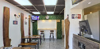 Atmosphère du Restaurant de döner kebab O'coq Braisé Neuilly-Plaisance - n°2